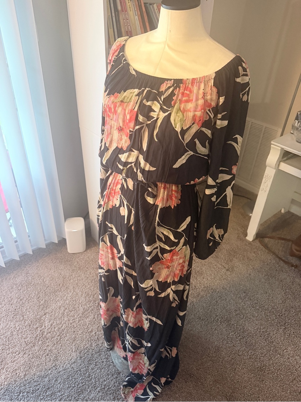 Billabong Black Floral Off-the-Shoulder Maxi Dress Size L Boho Beach - Picture 5 of 7